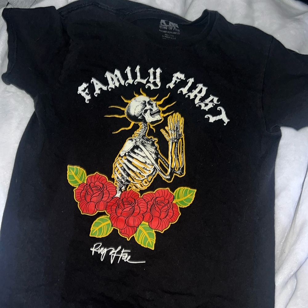 Unisex Black t shirt with design